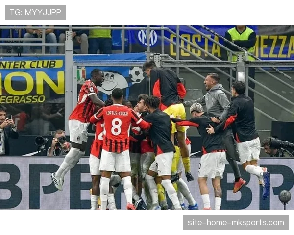 本轮意甲赛场国际米兰凭借定位球战术再度取胜凸显体系优势 本轮意甲赛场国际米兰凭借定位球战术再度取胜凸显体系优势